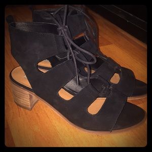 Steve Madden gladiator sandals in great condition
